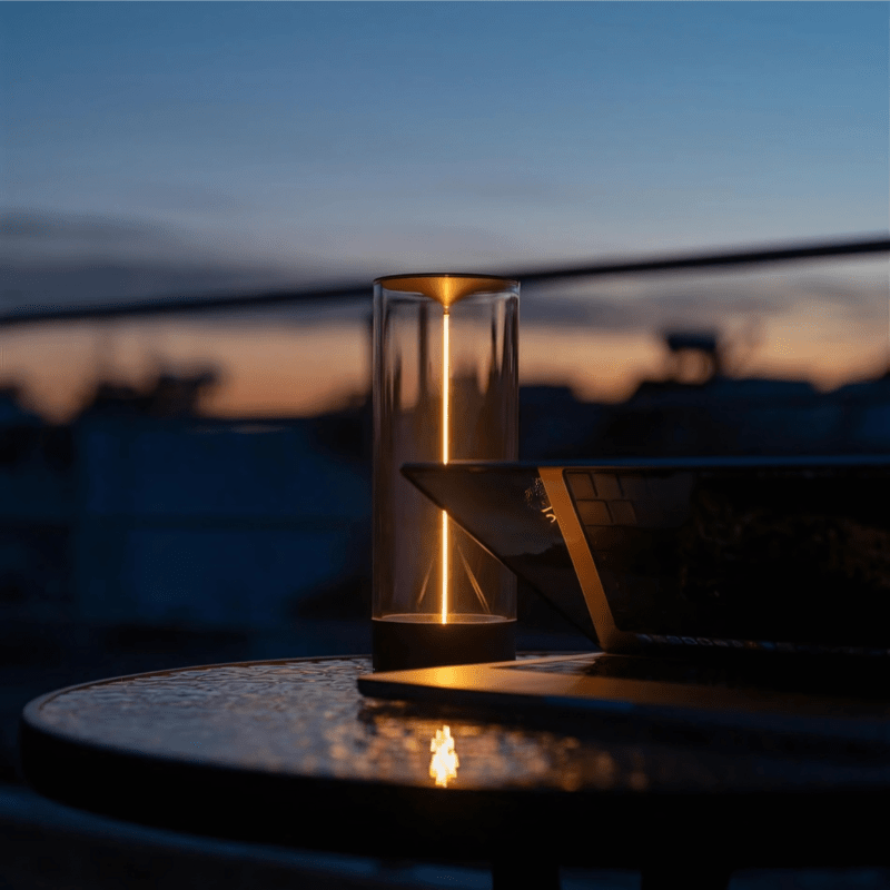 Magnetic filament Table Lamp - techynook