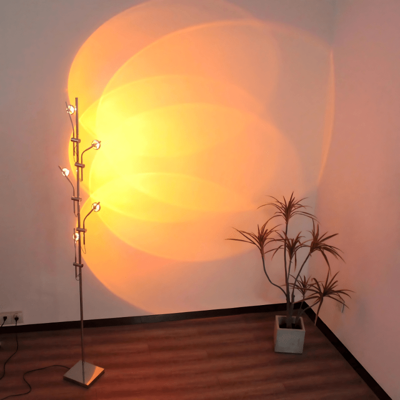PHOENIX FLOOR LAMP - techynook
